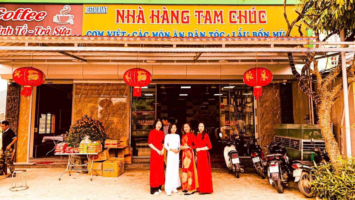 Nhà hàng Tam Chúc Ba Sao
