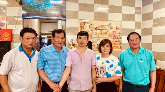 Anh hùng phi công vũ trụ Phạm Tuân tại Nhà hàng Tam Chúc Ba Sao